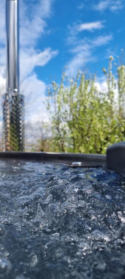 Kuca Za Odmor Malia Sa Spa Hot Tub Jacuzzijem - Nice And Cozy - Free Tickets To All City Attractions Ðurđevac Bagian luar foto